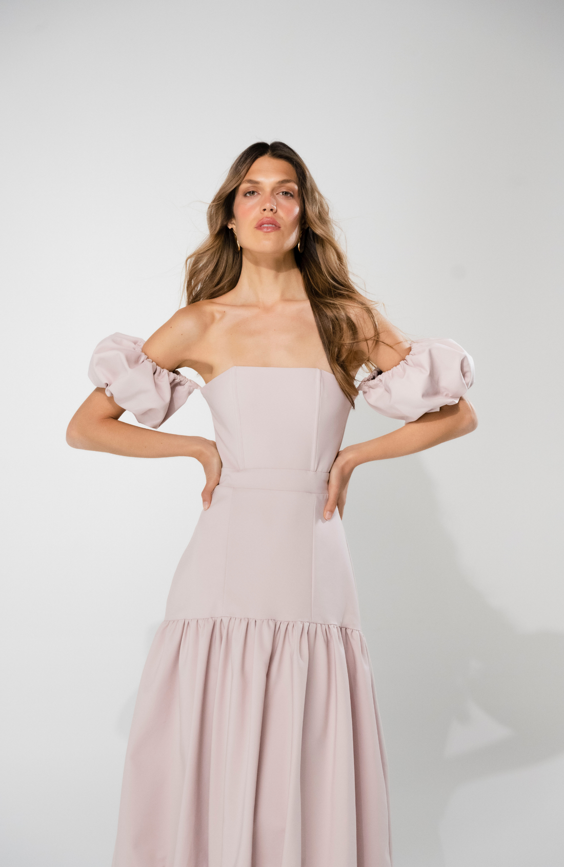 Vestido Midi Bess